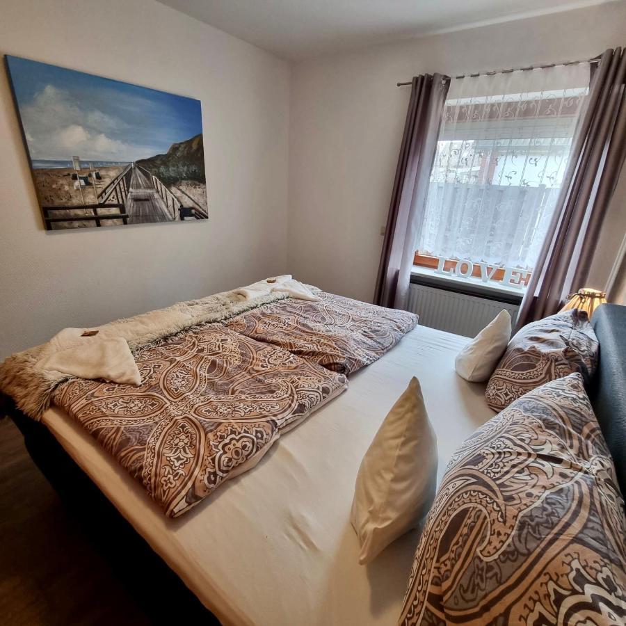 Haus Kaiser Ferienwohnung Und Appartementvermietung Büsum Eksteriør bilde