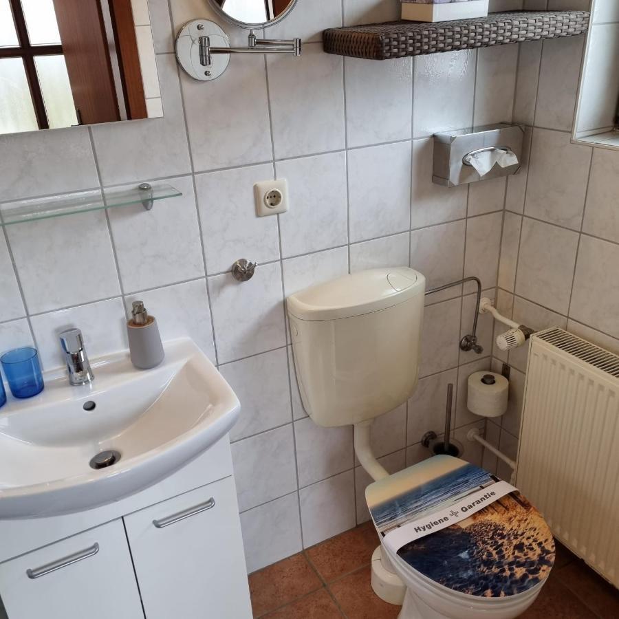 Haus Kaiser Ferienwohnung Und Appartementvermietung Büsum Eksteriør bilde