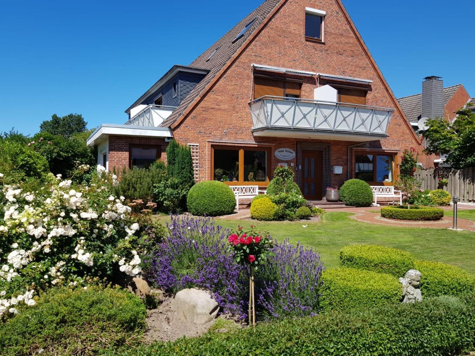 Haus Kaiser Ferienwohnung Und Appartementvermietung Büsum Eksteriør bilde